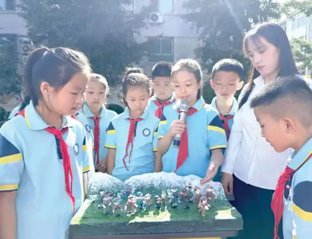 以温暖的话语欢迎新同学到来详尽解说校园常规课堂纪律文明礼仪 以温暖的话语欢迎新同学到来详尽解说校园常规课堂纪律文明礼仪